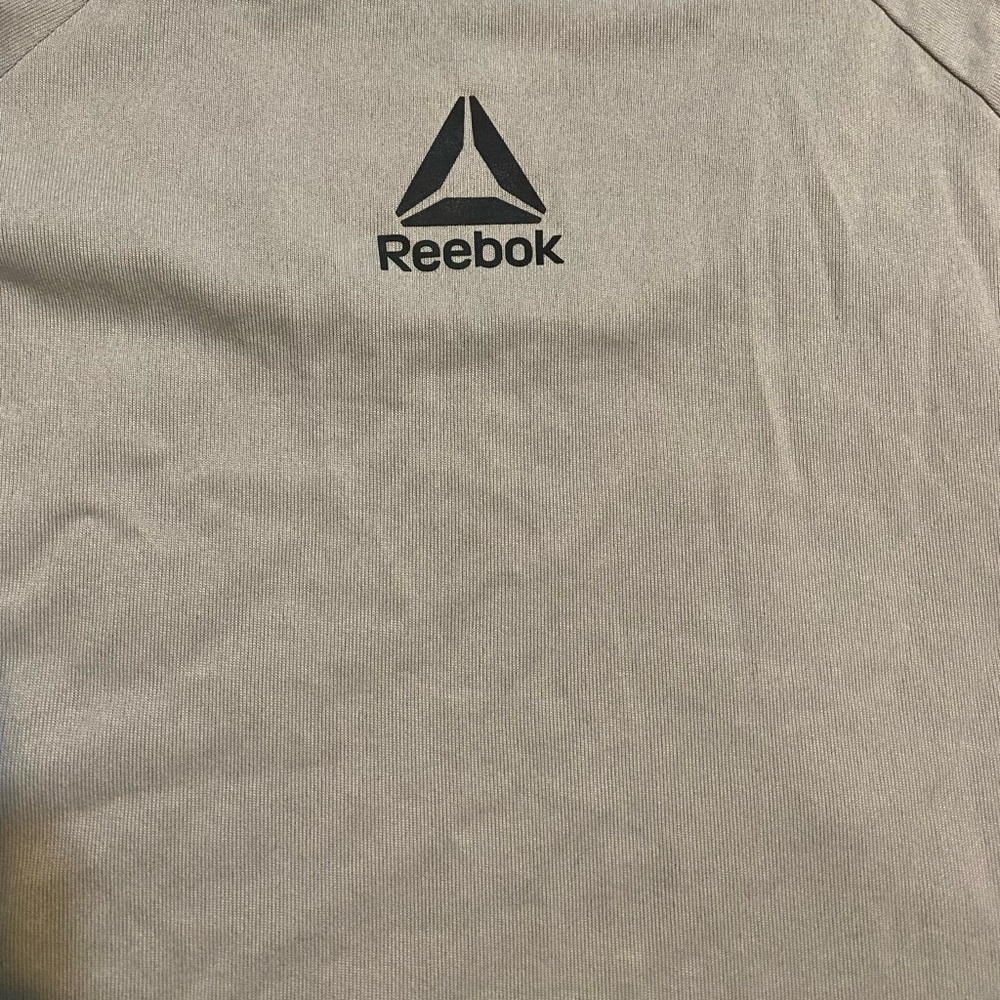 Mens Reebok Run Tee Medium - Picture 6 of 7